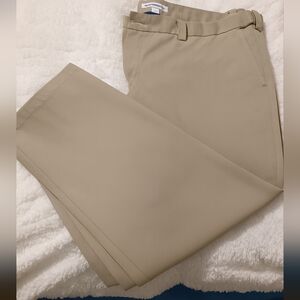 Amazon Essentials Men's Tan Chinos